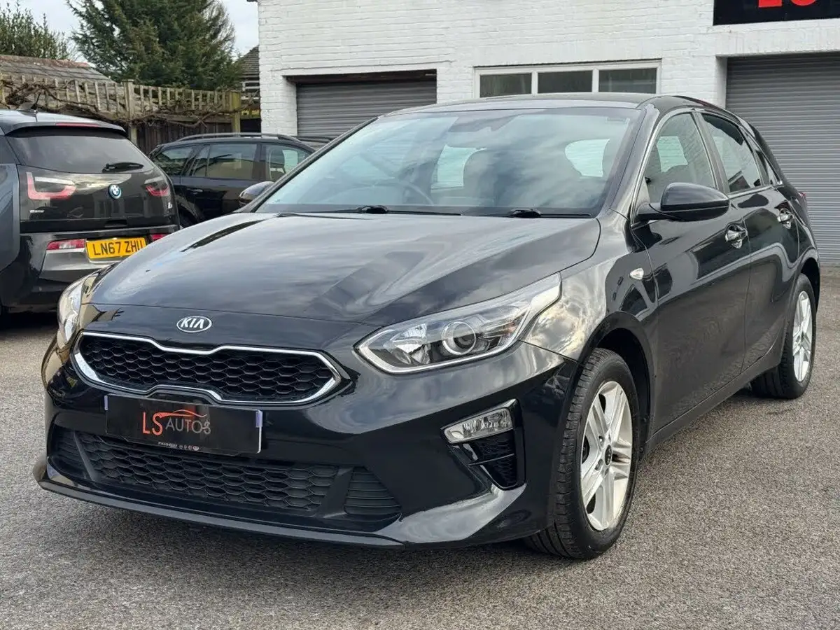 2019-kia-ceed-16crdi-2-hatchback-big-7