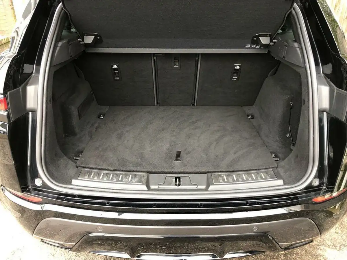 2021-land-rover-range-rover-evoque-15-p300e-r-dynamic-hse-big-10
