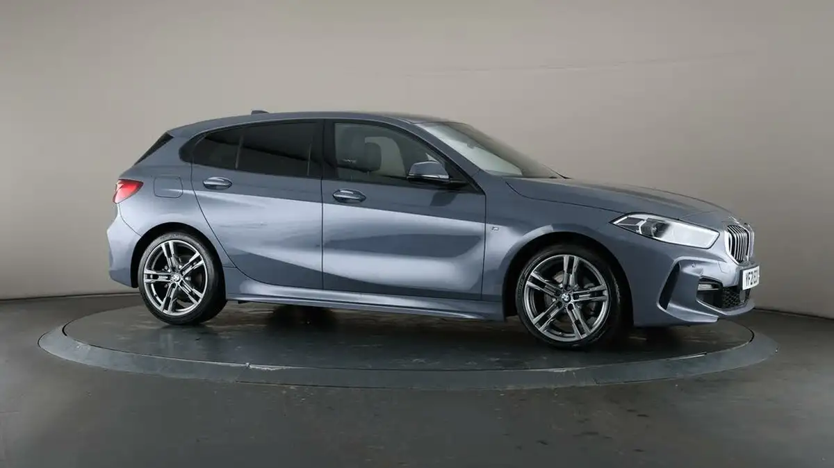 2021-bmw-1-series-15-118i-m-sport-lcp-dct-big-50