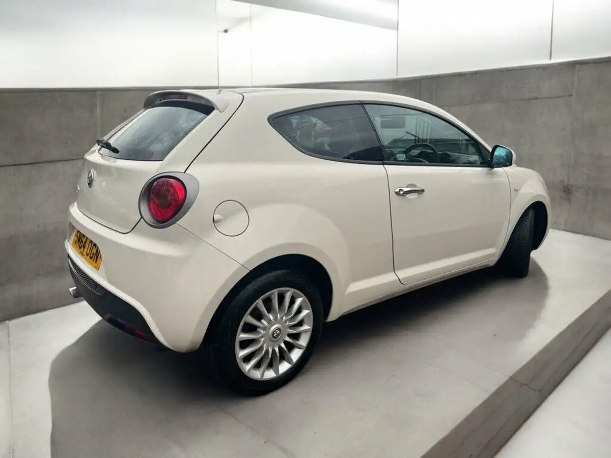 2014-alfa-romeo-mito-09-sprint-big-5
