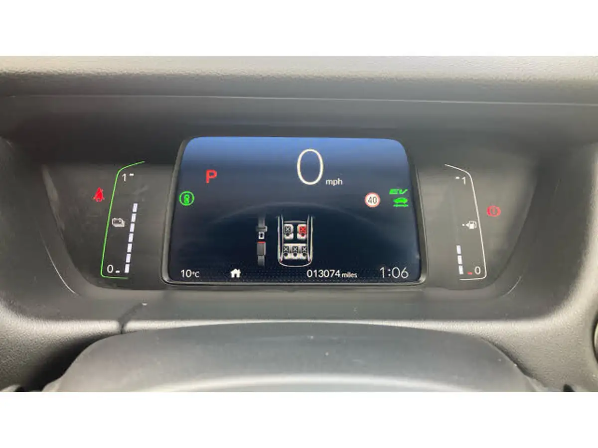 2023-honda-jazz-15-i-mmd-advance-big-10