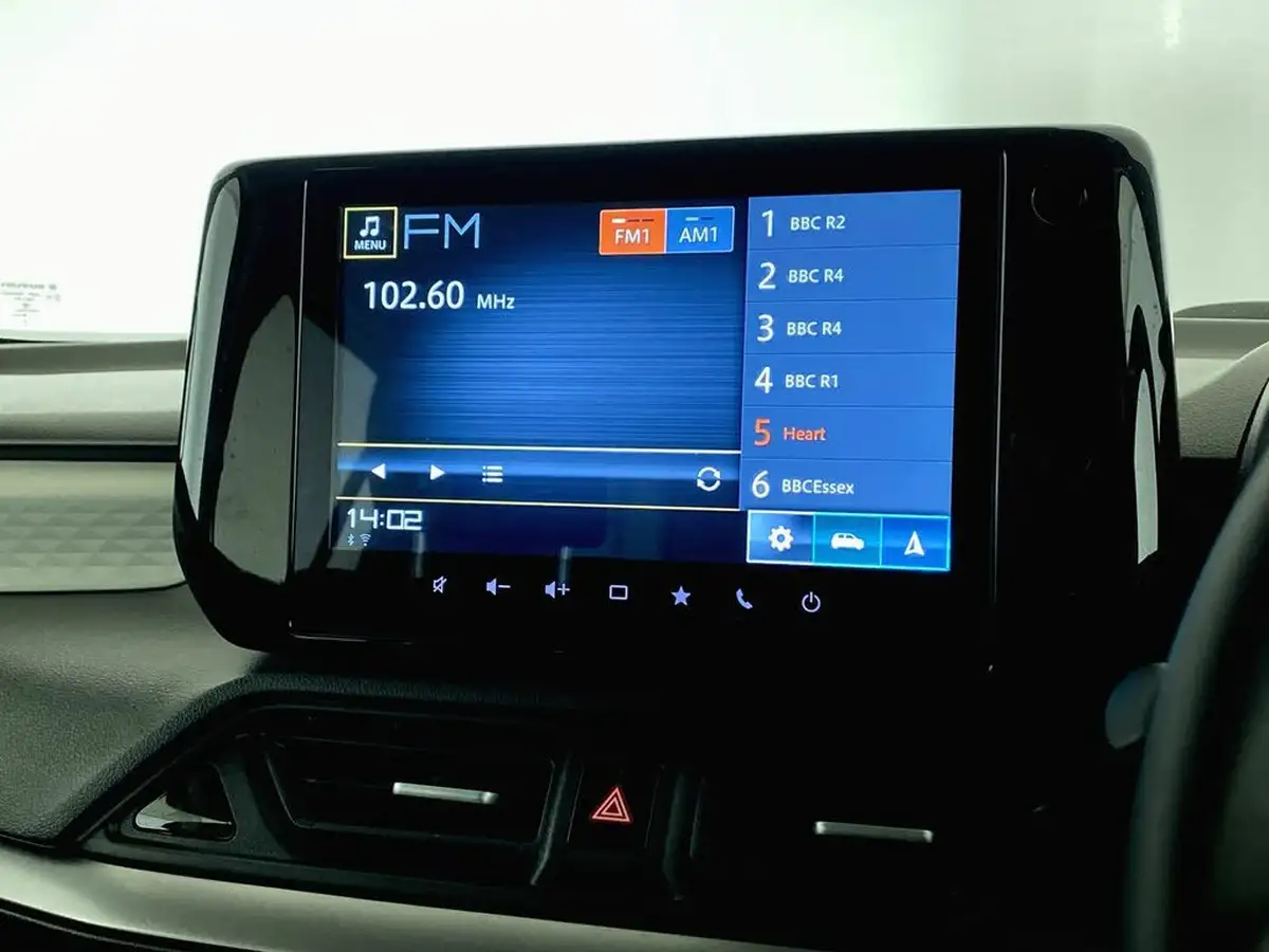 2024-suzuki-swift-12-ultra-big-17