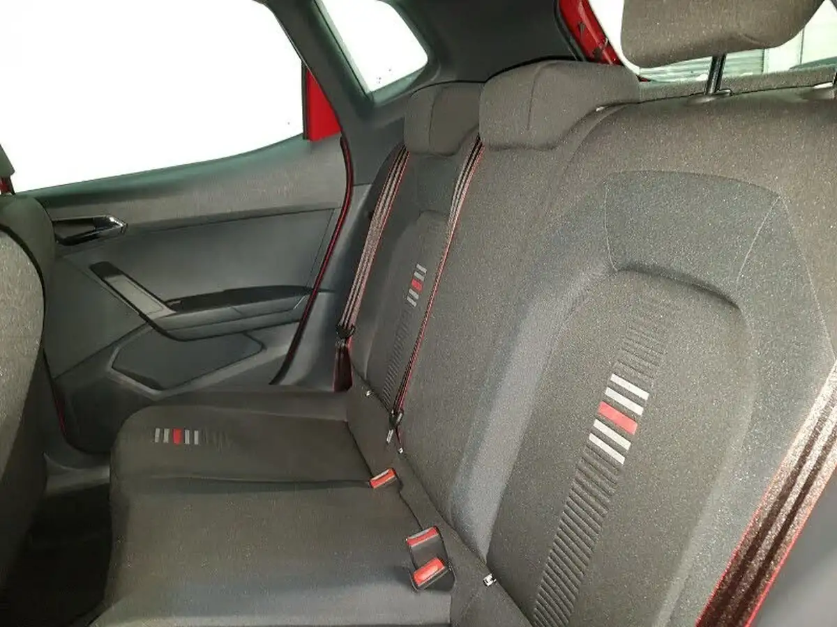 2021-seat-arona-10-tsi-fr-red-edition-dsg-big-5