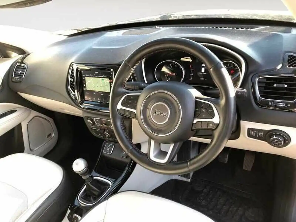 2018-jeep-compass-14-multiair-ii-limited-138bhp-big-4