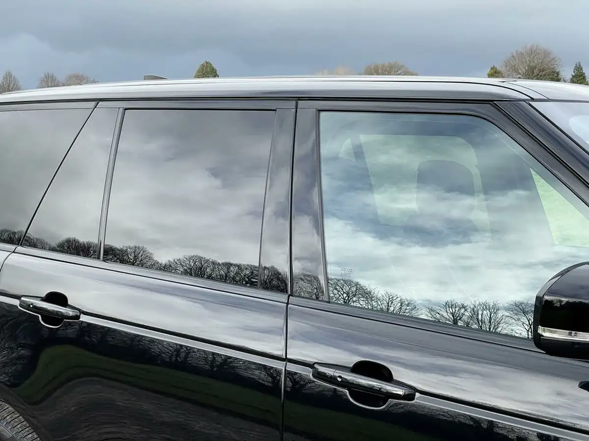 2021-land-rover-range-rover-20-p400e-westminster-big-8