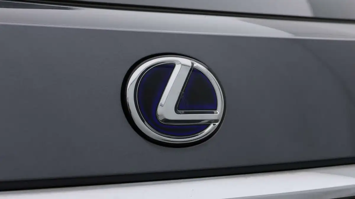2019-lexus-rx-450h-35-rx-big-22