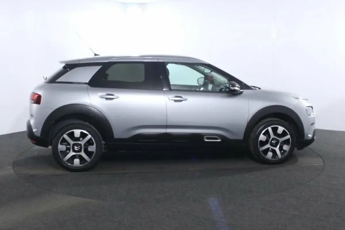 2019-citroen-c4-cactus-12-puretech-flair-110ps-eat6-big-7