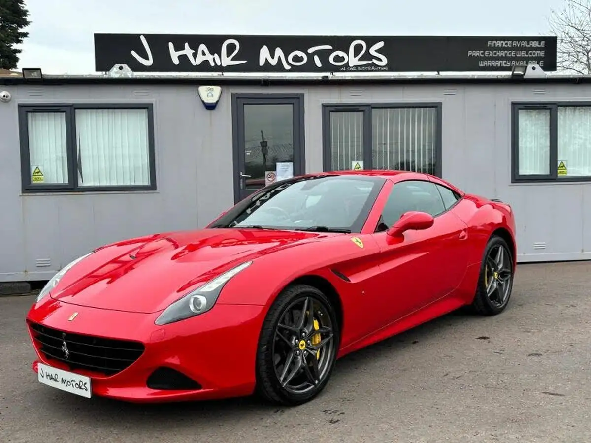 2016-ferrari-california-39-t-big-0