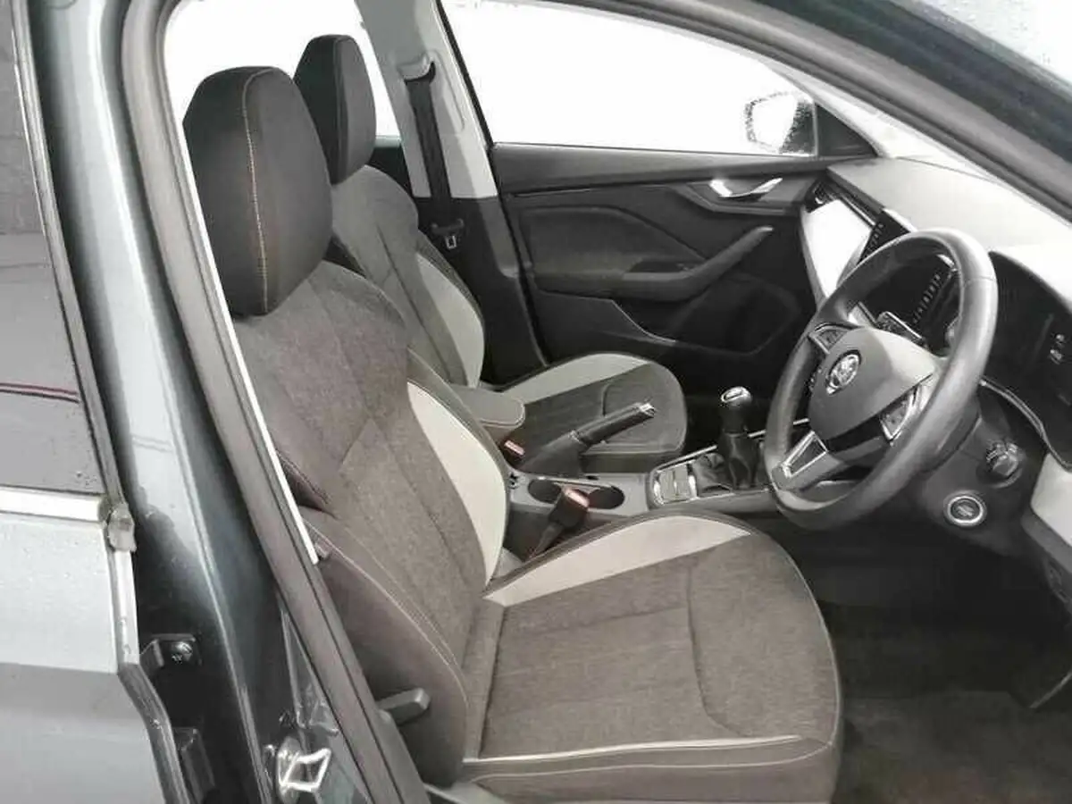 2020-skoda-kamiq-10-tsi-se-l-115ps-big-10