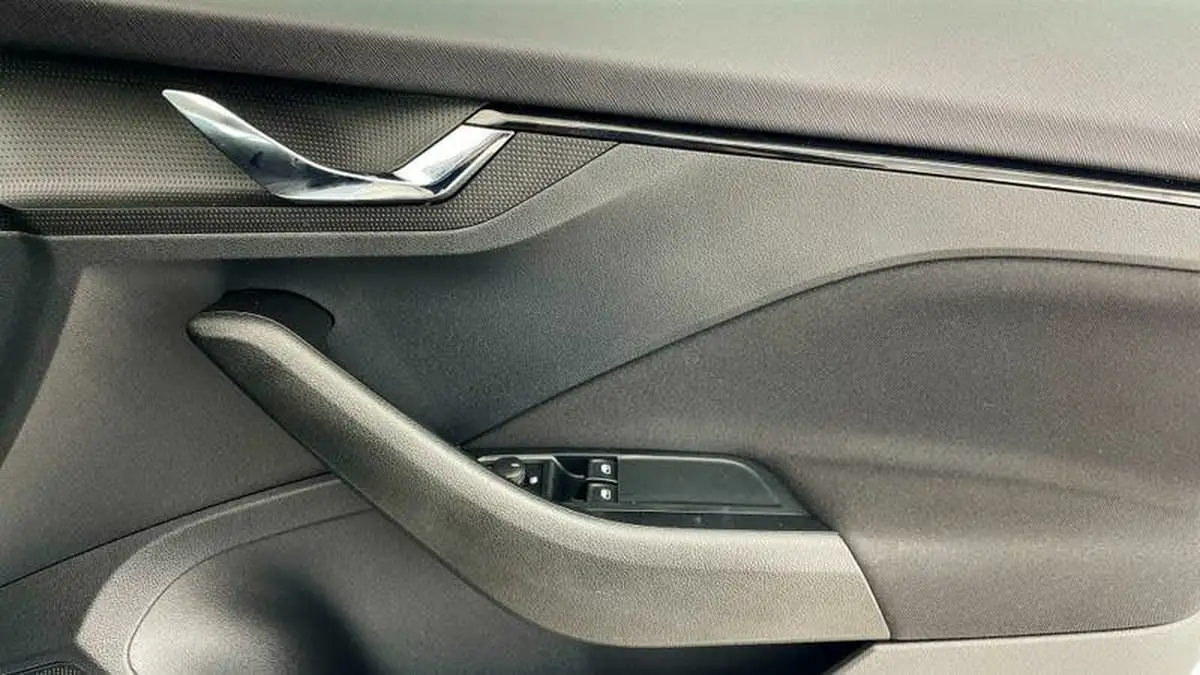 2022-skoda-kamiq-10-tsi-se-109ps-big-20