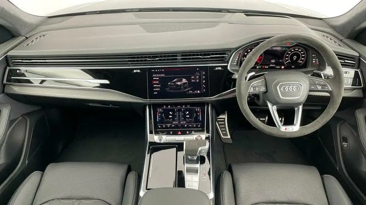 2024-audi-rs-q8-40-tfsi-launch-edition-big-7