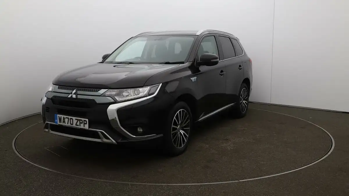 2020-mitsubishi-outlander-24-design-phev-big-34