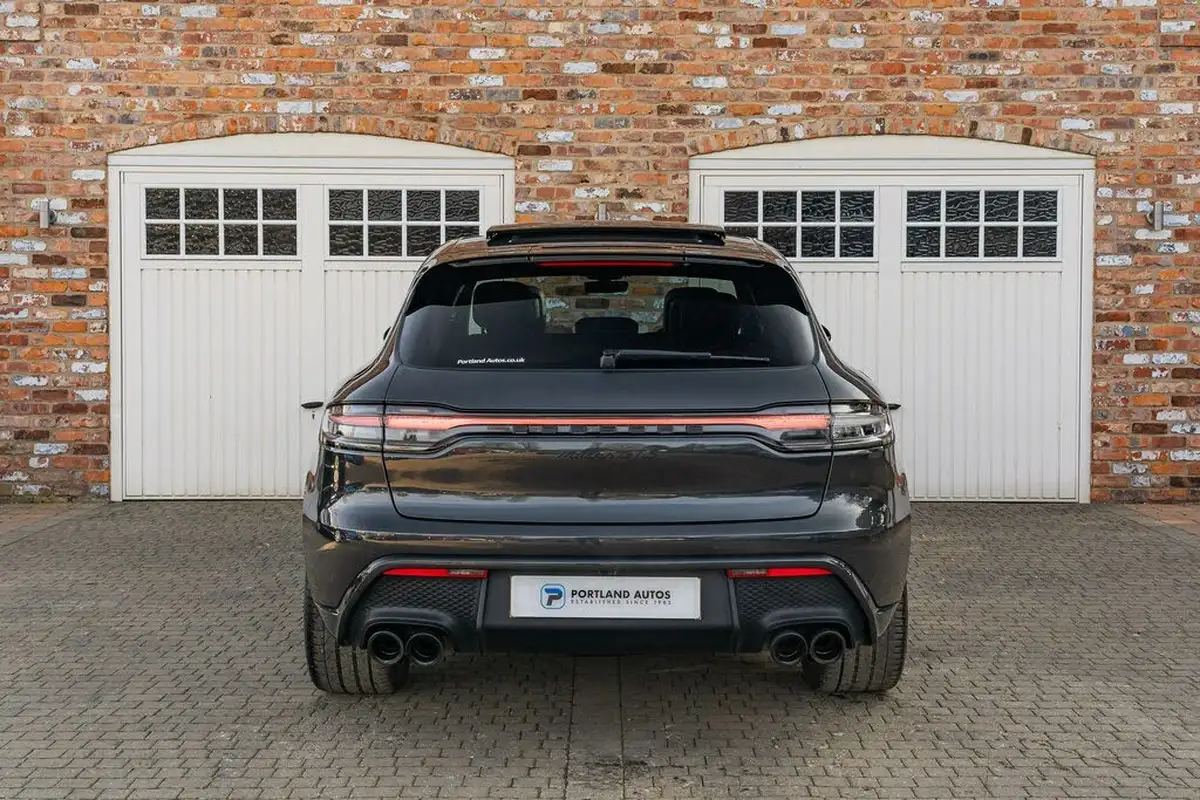 2022-porsche-macan-29-v6-gts-big-14
