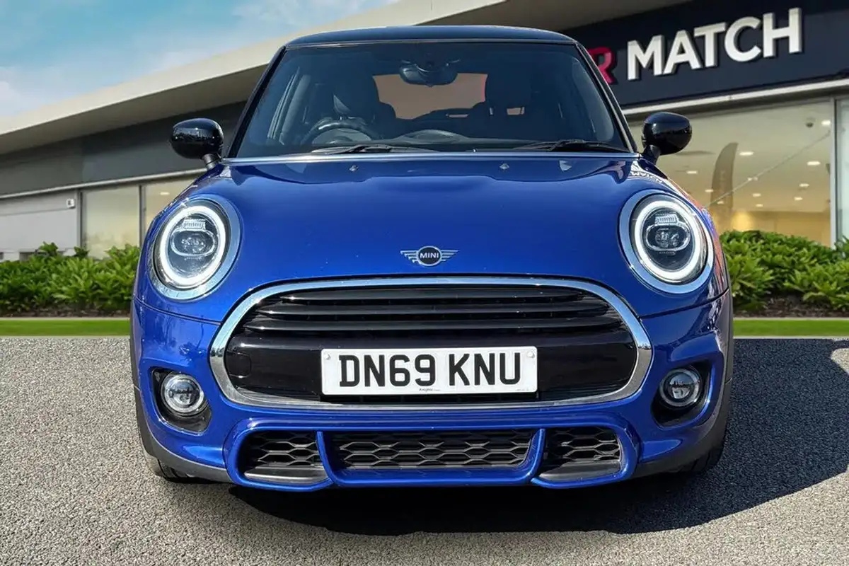 2019-mini-cooper-15-cooper-sport-hatchback-3d-big-5
