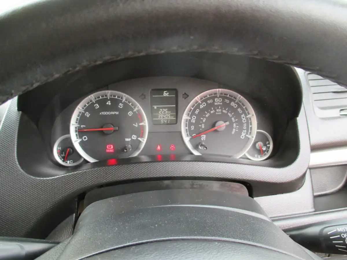 2016-suzuki-swift-12-sz3-5d-big-14