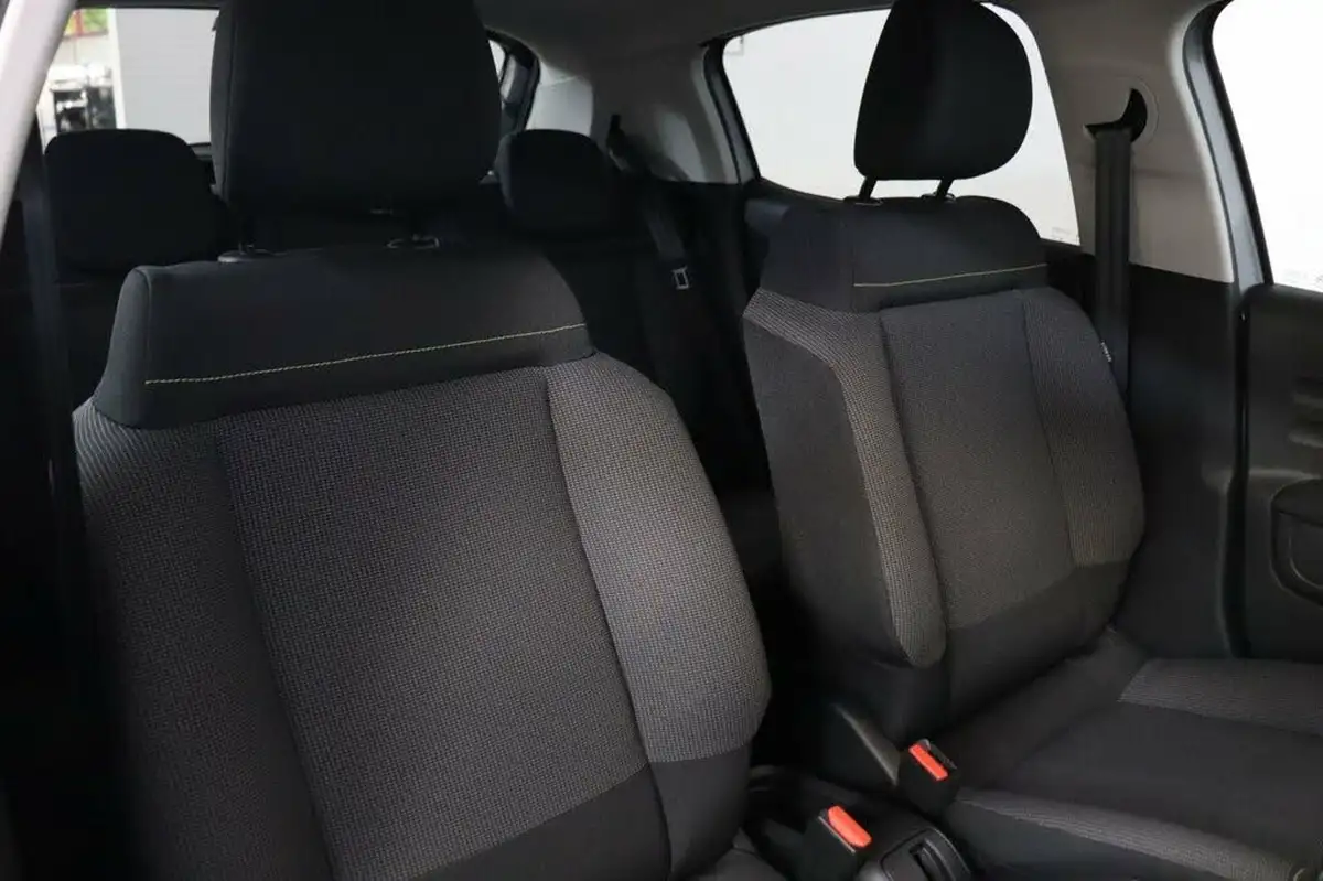 2023-citroen-c3-12-puretech-plus-110ps-eat6-big-16