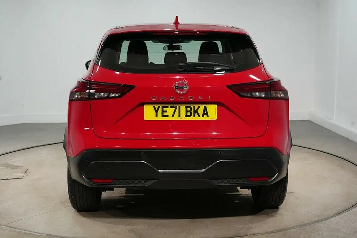2021-nissan-qashqai-13-dig-t-acenta-premium-140ps-big-10