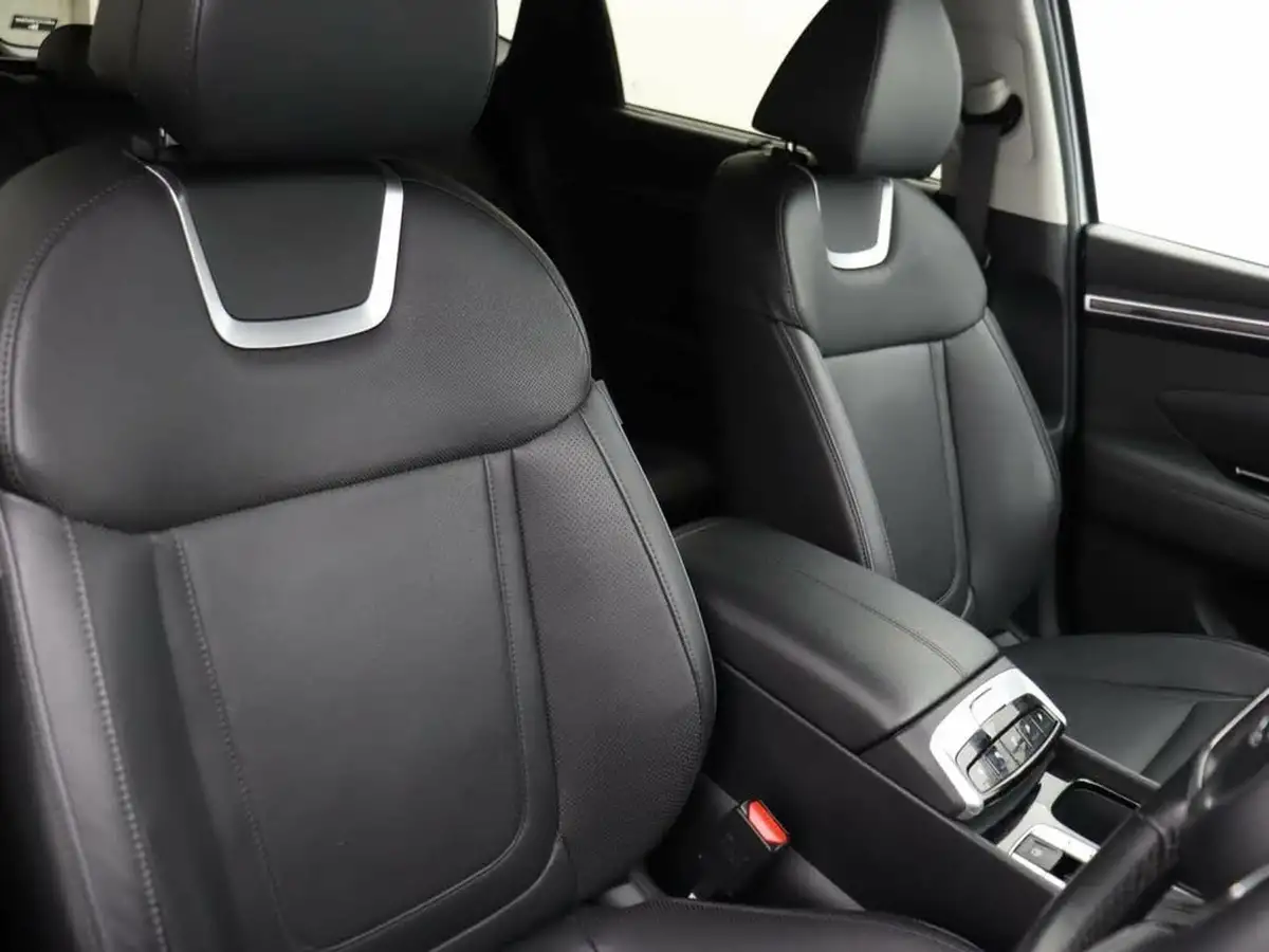 2022-hyundai-tucson-16-t-gdi-ultimate-150ps-48-volt-mhev-dct-big-6