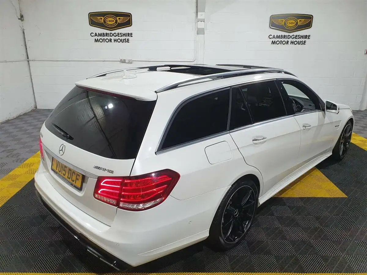 2015-mercedes-benz-e-class-55-e63-amg-550bhp-estate-5d-big-29