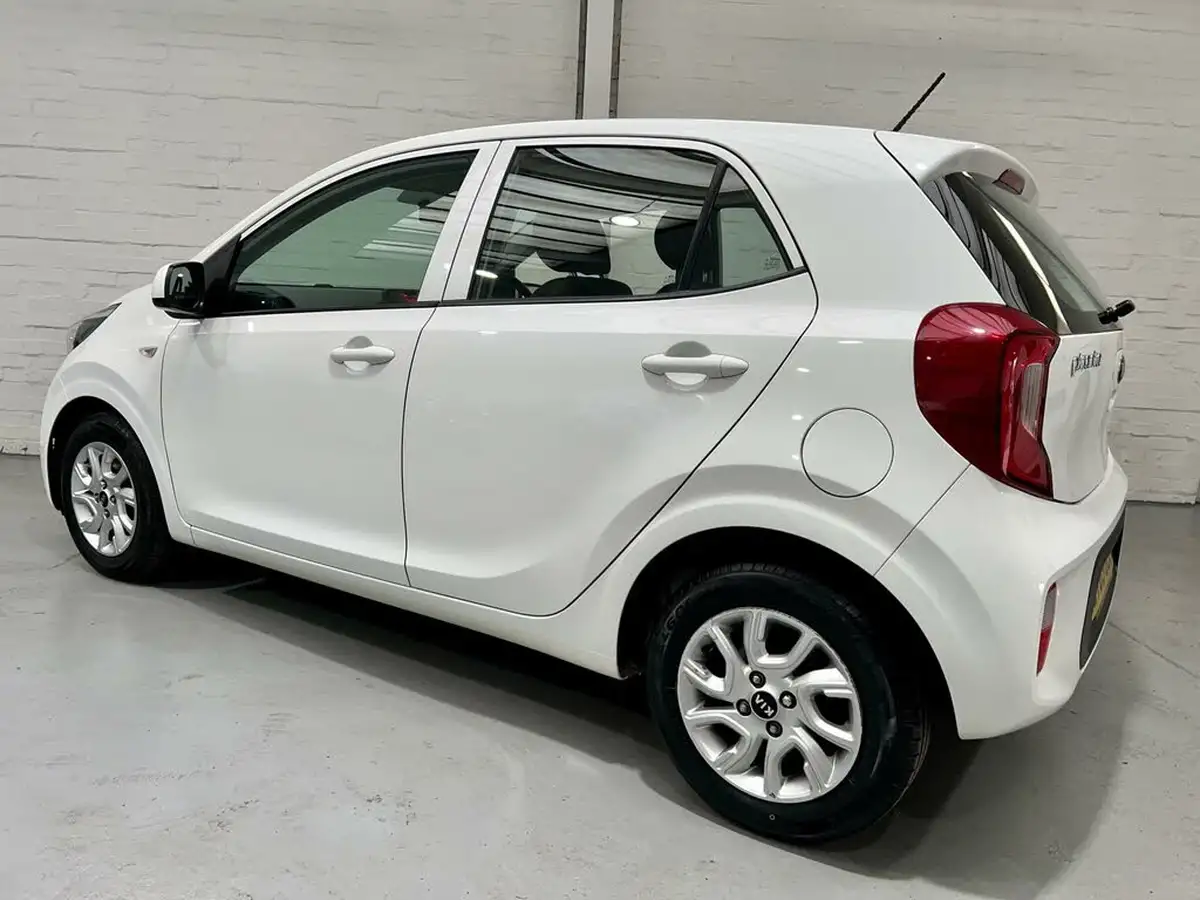 2019-kia-picanto-10-2-big-14