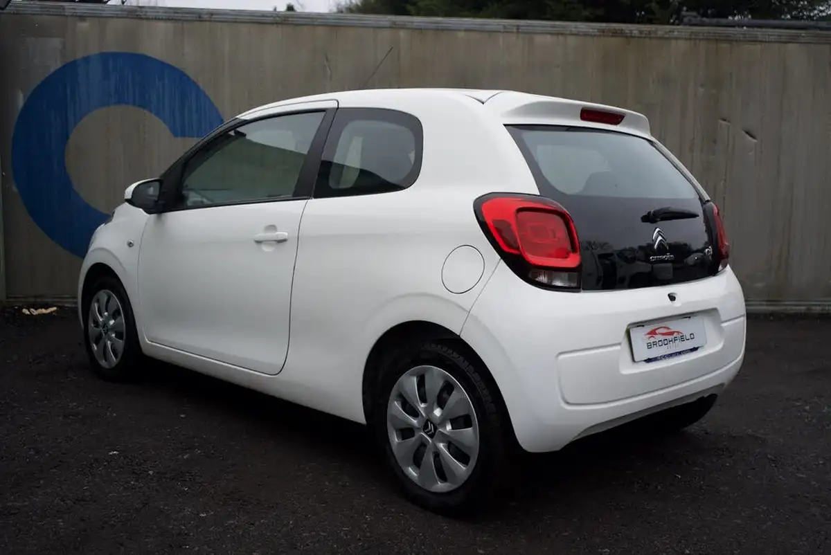 2016-citroen-c1-10-vti-feel-3d-big-7