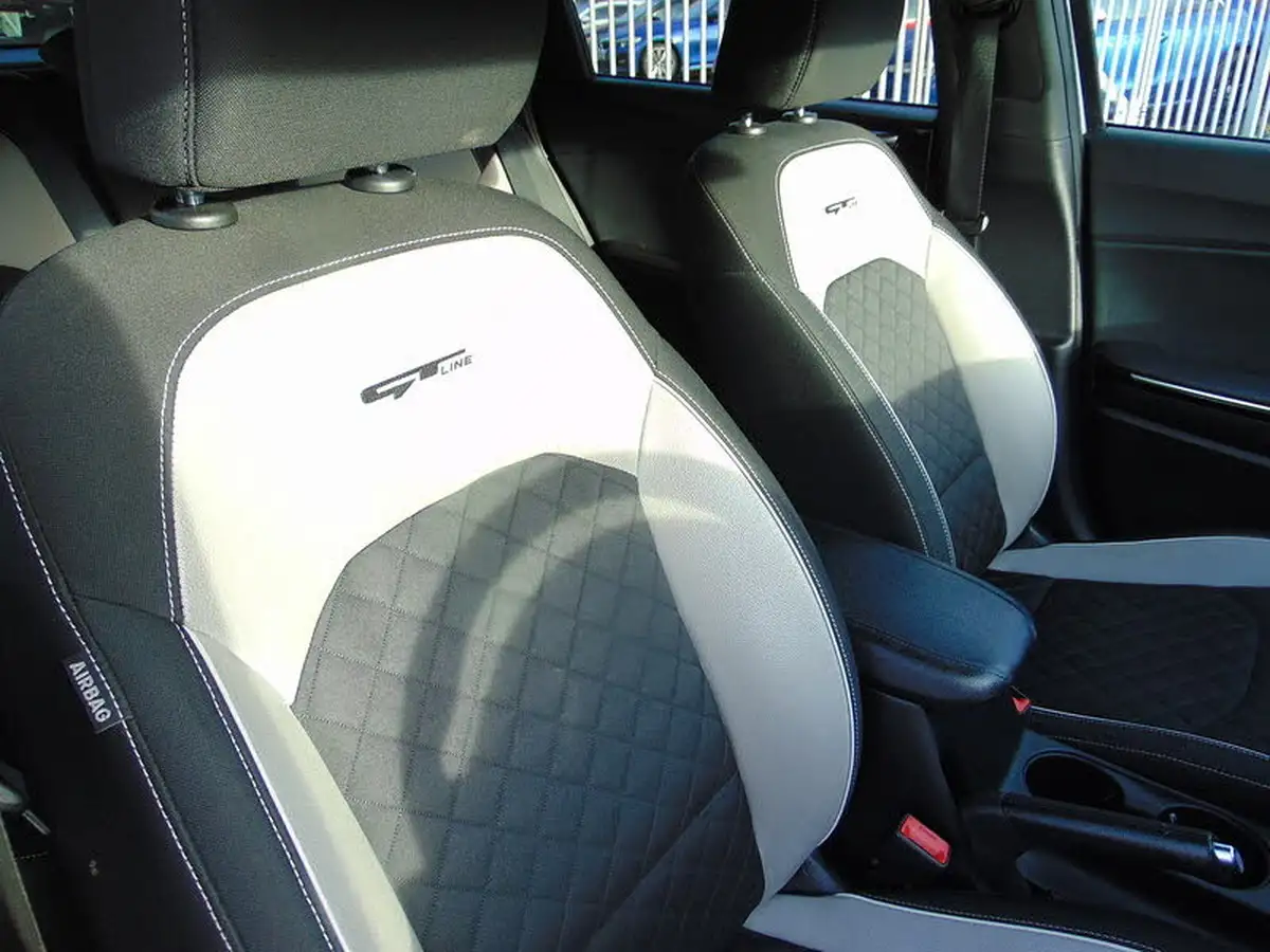 2019-kia-ceed-10-t-gdi-gt-line-big-38