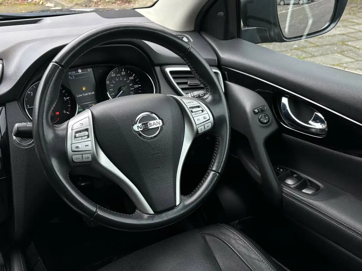 2017-nissan-qashqai-16dci-tekna-xtronic-cvt-big-9