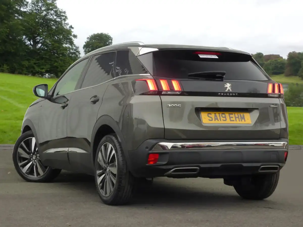 2019-peugeot-3008-suv-15-bluehdi-gt-line-premium-eat8-big-2