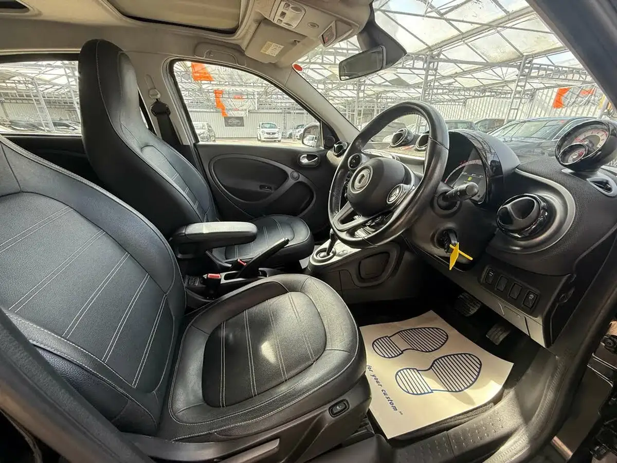 2017-smart-forfour-09-prime-90bhp-premium-plusss-twinamic-big-17