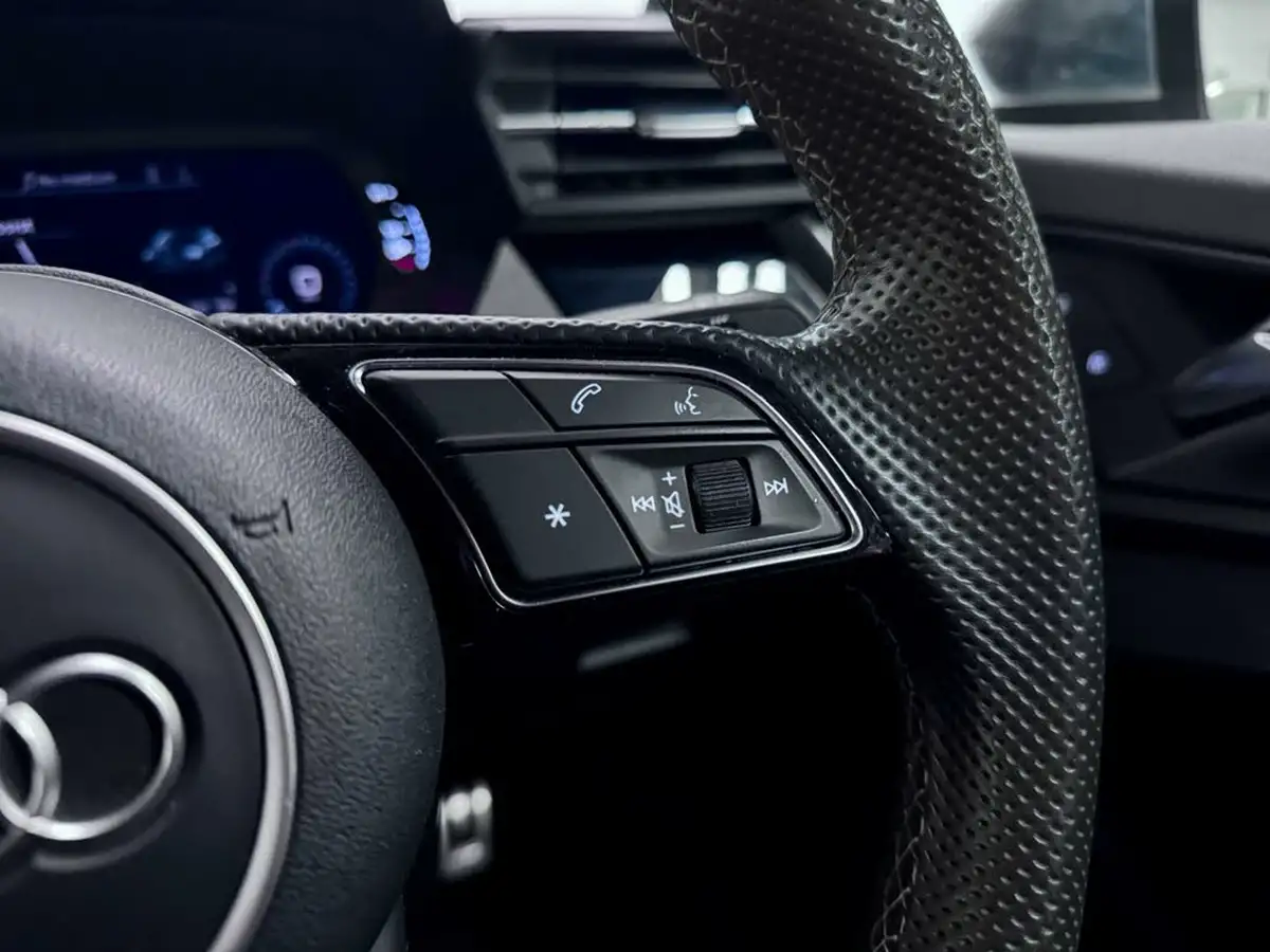 2022-audi-s3-20-tfsi-sportback-5d-big-43