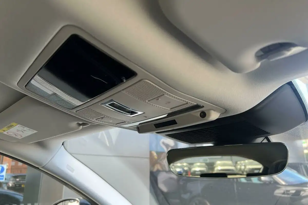 2023-jaguar-e-pace-20-d200-r-dynamic-se-black-big-48