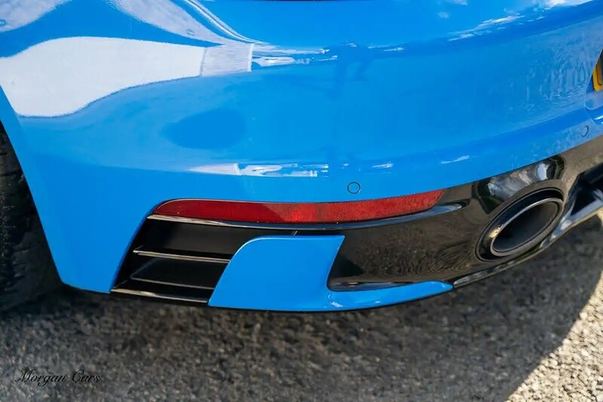 2021-porsche-911-30-targa-4s-big-17
