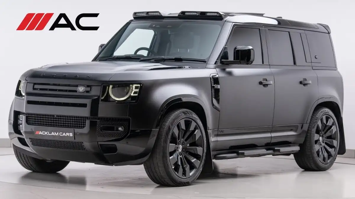 2023-land-rover-110-defender-50-p525-v8-big-0
