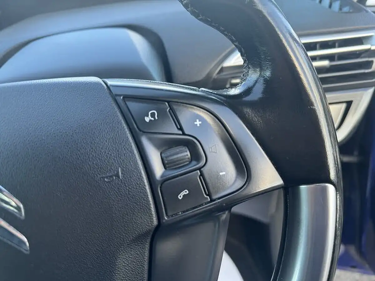 2018-citroen-grand-c4-spacetourer-15bluehdi-flair-big-14