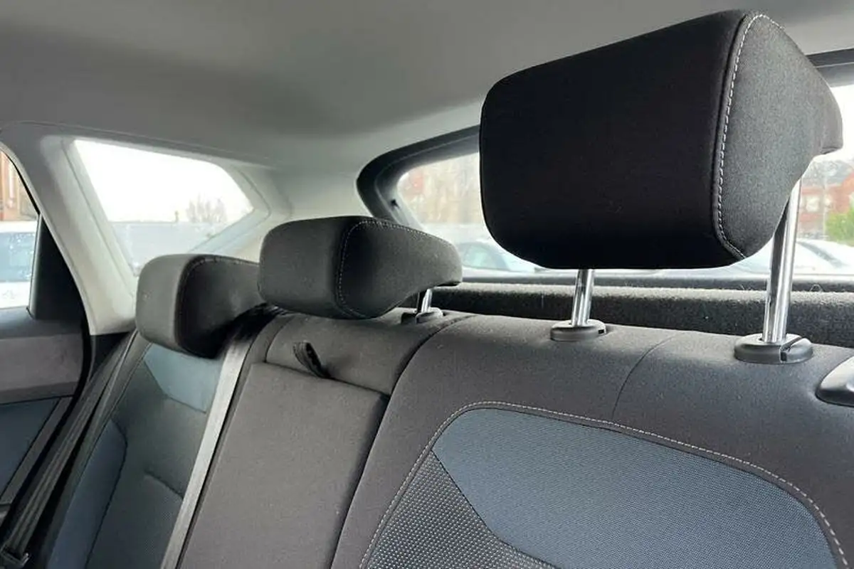 2018-seat-ateca-16tdi-se-technology-ecomotive-big-19