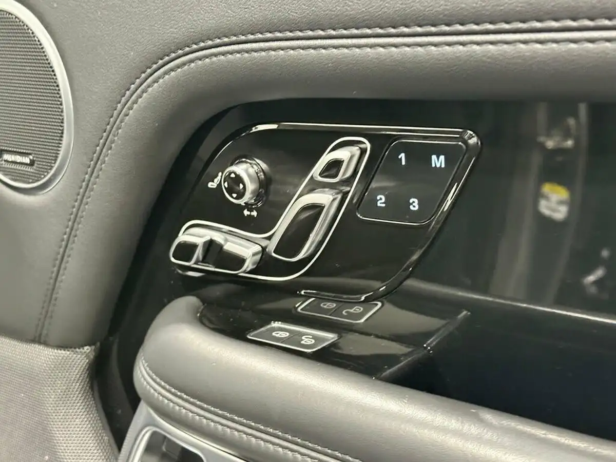 2020-land-rover-range-rover-30-sdv6-westminster-big-34