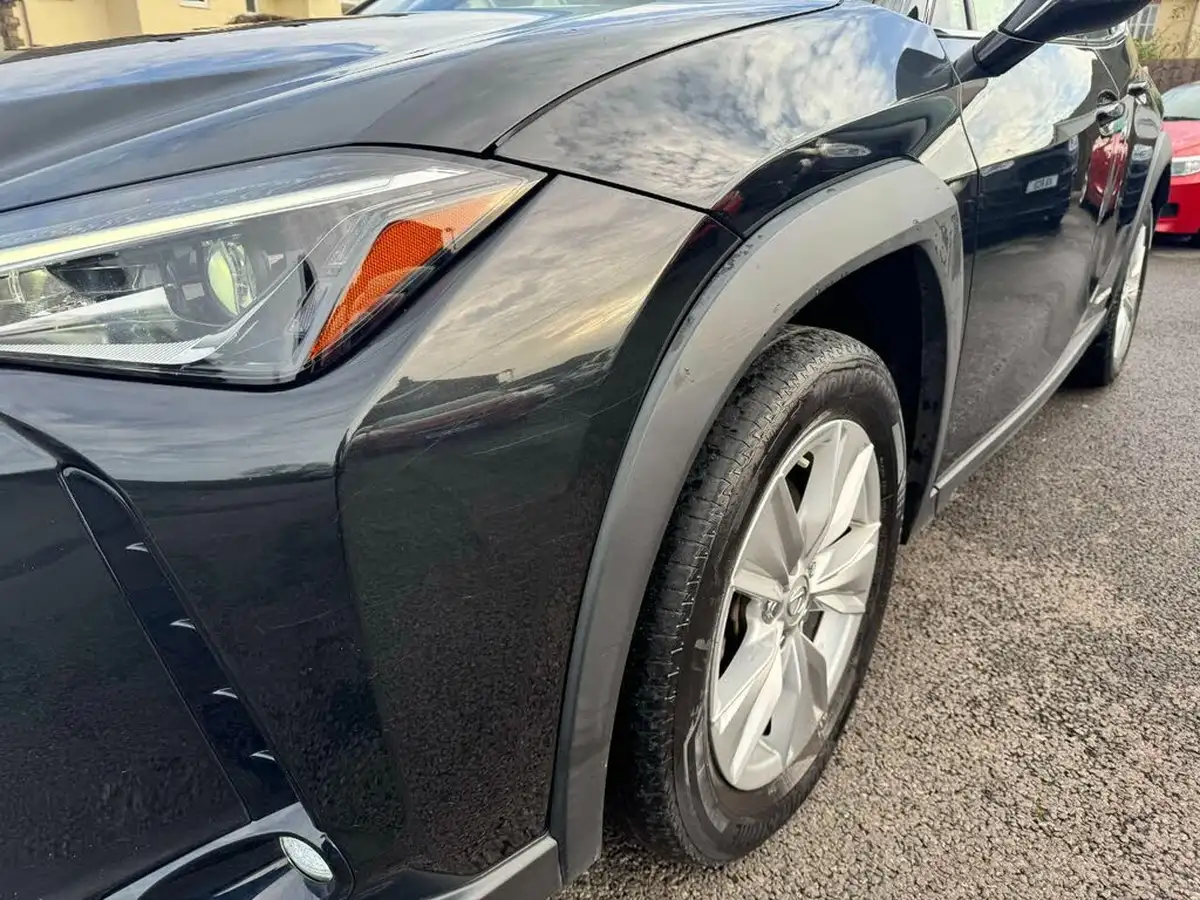2020-lexus-ux-250h-20-ux-without-navigation-big-29