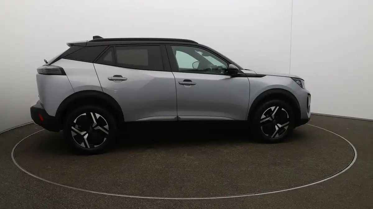 2023-peugeot-2008-suv-big-8