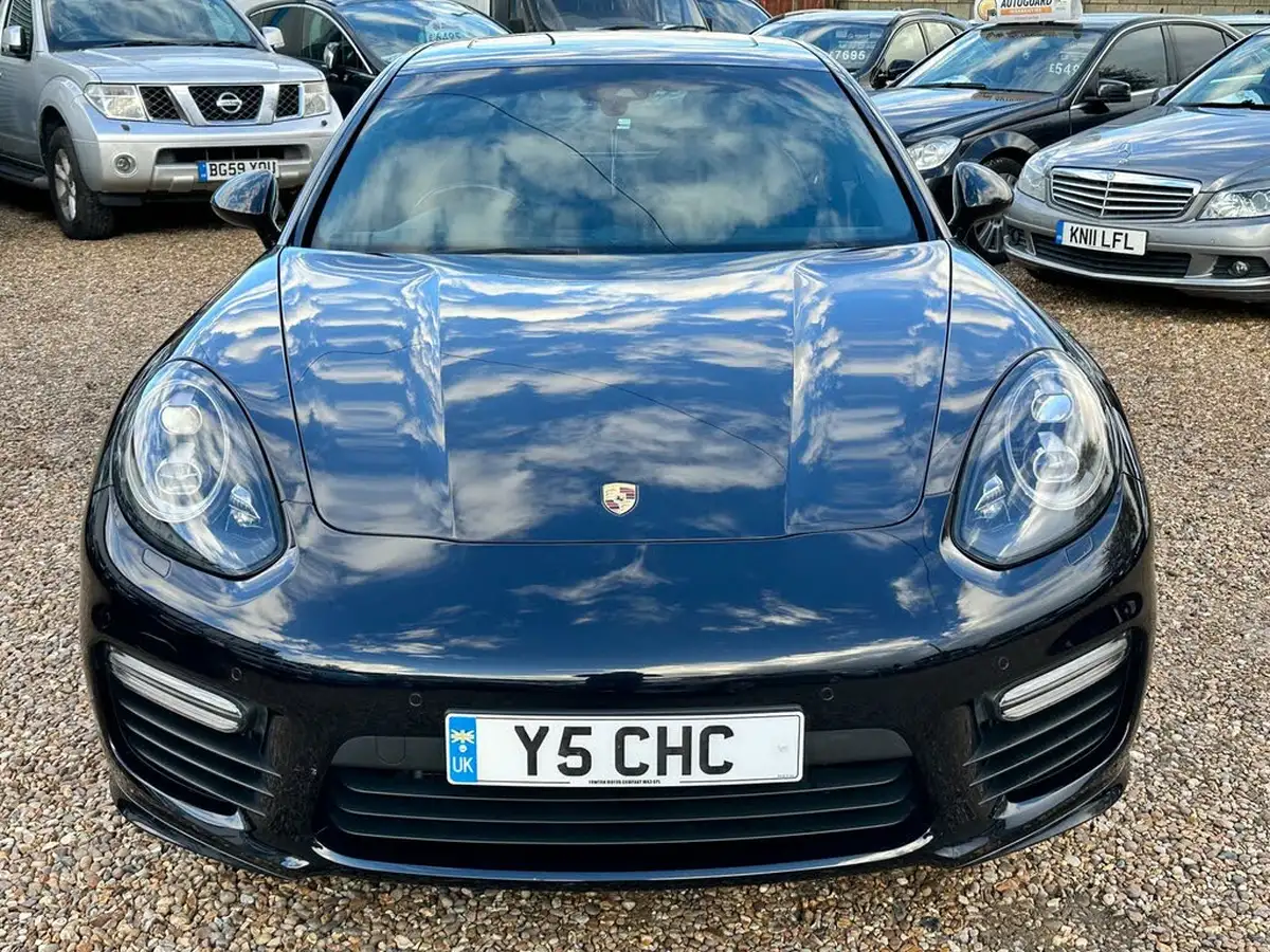 2016-porsche-panamera-48-turbo-big-3