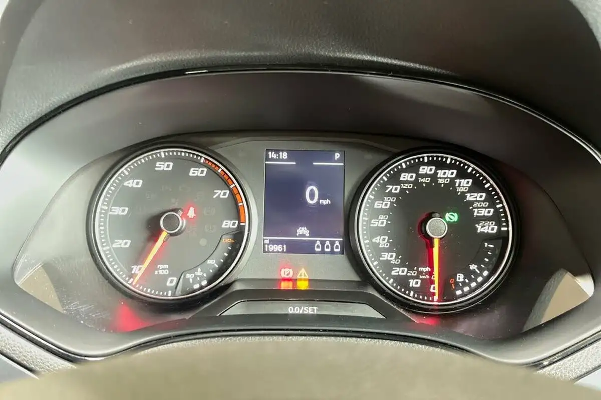 2021-seat-arona-10-tsi-se-technology-110ps-dsg-big-14
