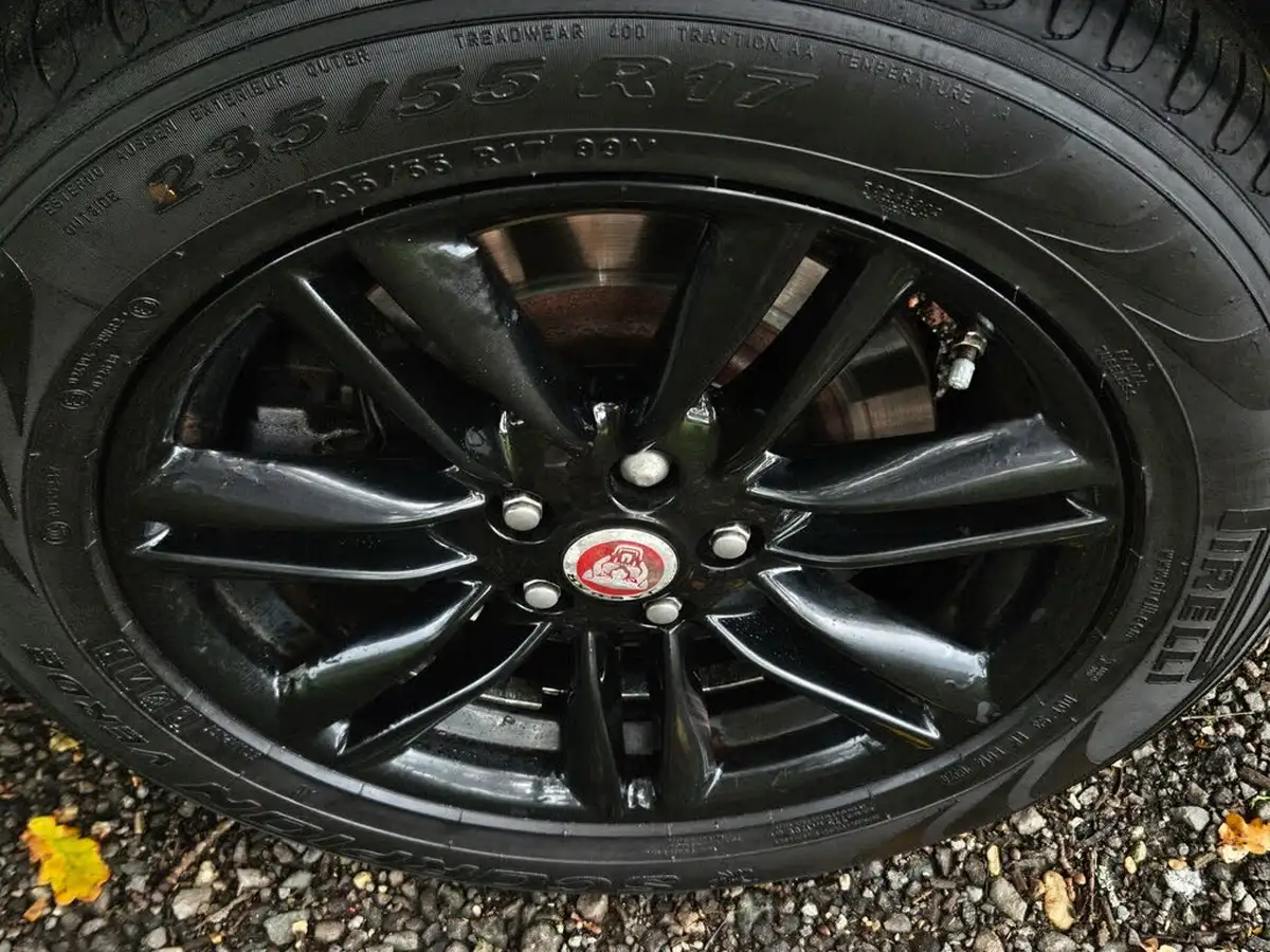 2015-jaguar-xf-22td-luxury-163ps-sportbrake-5d-big-11