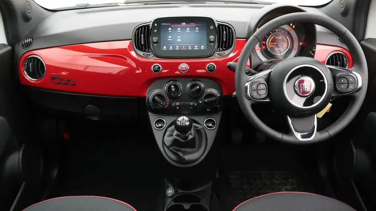 2023-fiat-500-10-red-big-13