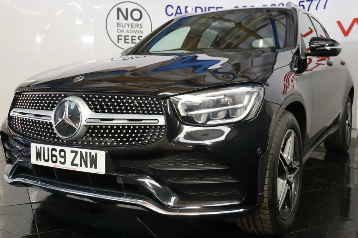 2019-mercedes-benz-glc-class-20d-glc220d-amg-line-station-wagon-5d-4matic-plus-big-12