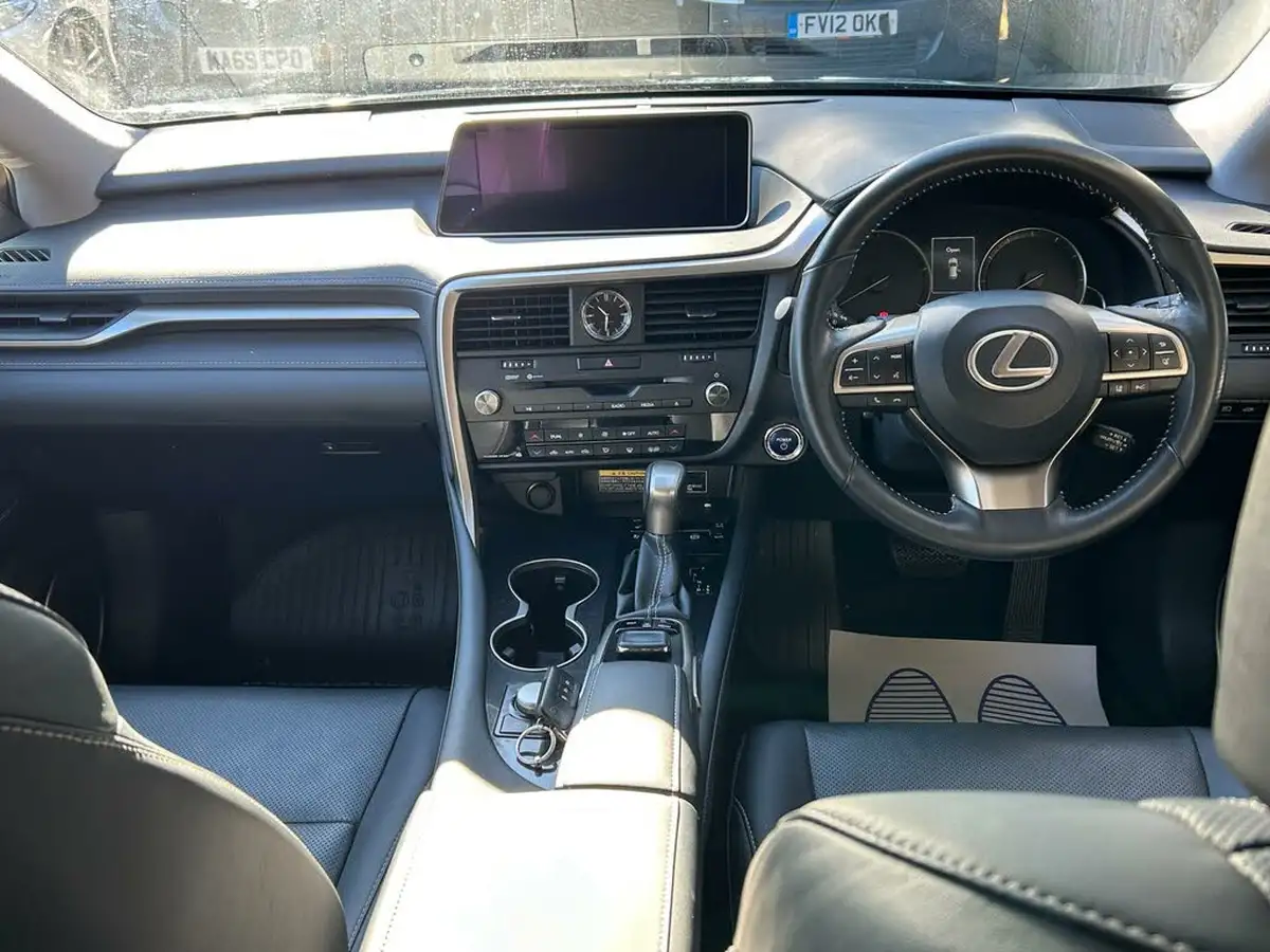 2018-lexus-rx-450h-35-luxury-big-27