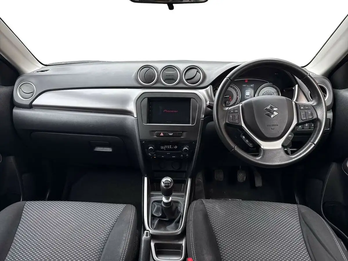 2022-suzuki-vitara-14-boosterjet-sz-t-big-12