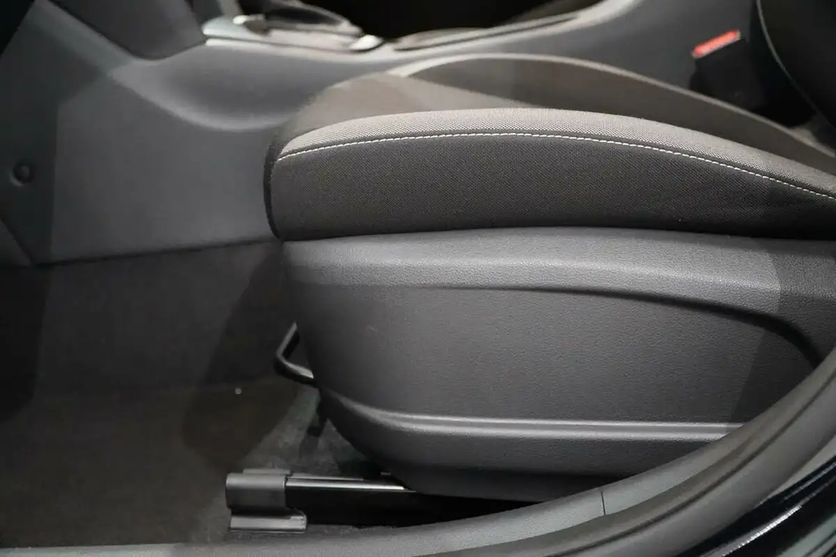 2020-hyundai-kona-16-gdi-se-big-53