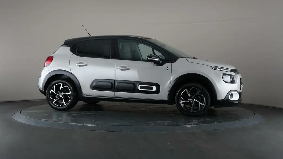 2021-citroen-c3-12-puretech-saint-james-83ps-big-51