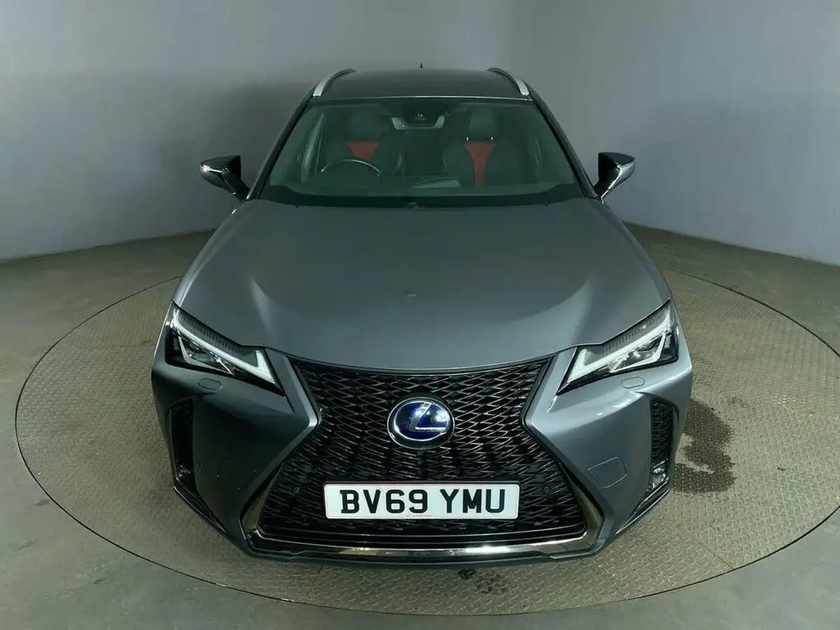 2019-lexus-ux-250h-20-f-sport-premium-plus-packsun-e-four-big-9