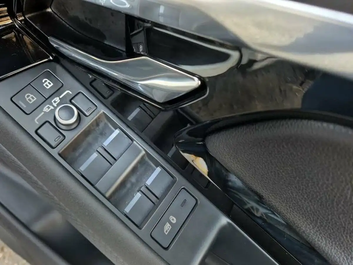 2021-land-rover-range-rover-evoque-20-d165-s-awd-auto-big-9