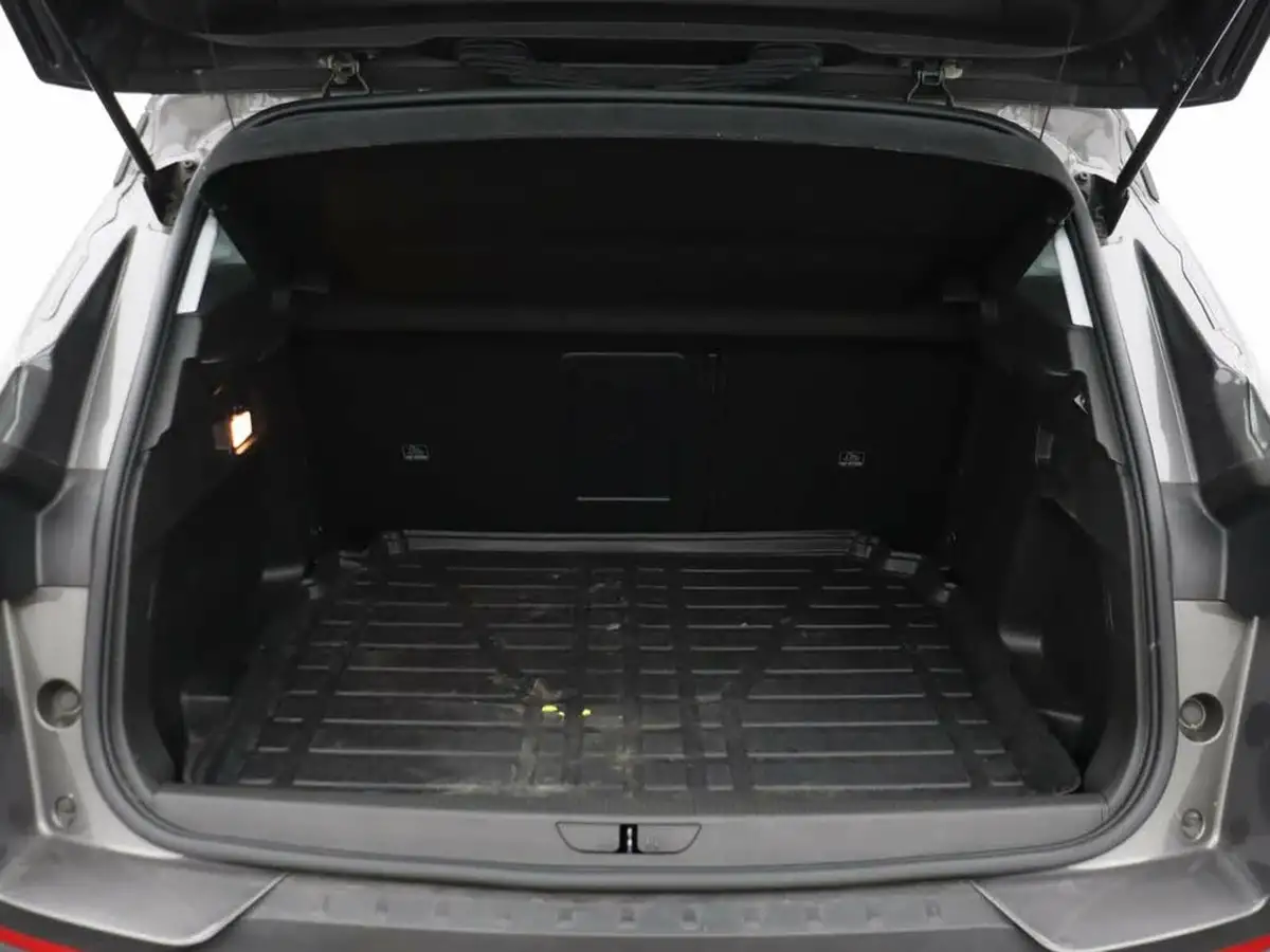 2020-vauxhall-grandland-x-15td-elite-nav-ecotec-blueinjection-big-10